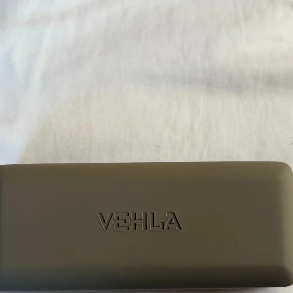 VEHLA stylish sunglasses